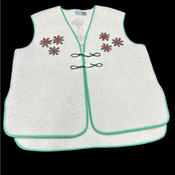 Vintage Inuit handcrafted wool vest - Picture 3 of 6